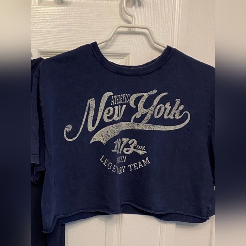 Garage New York Crop Top